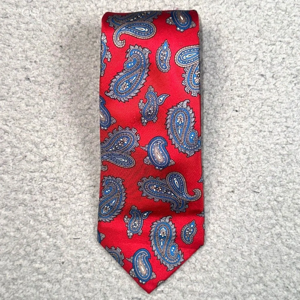 Christian Dior Paisley Silk Necktie Mens OS Red Blue Italian Fabric Classic Tie